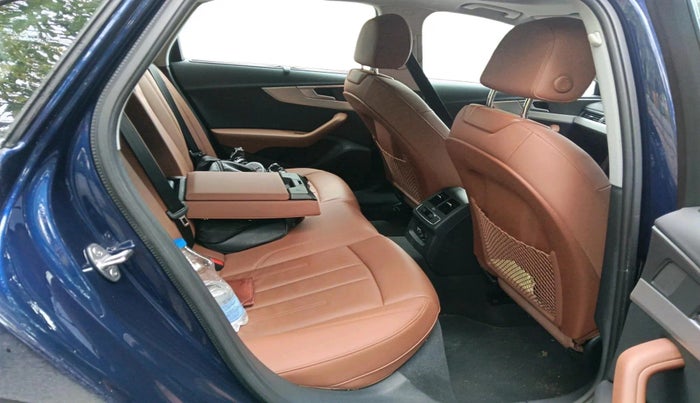 2024 Audi A4 40 TFSI  PREMIUM PLUS, Petrol, Automatic, 6,282 km, interior
