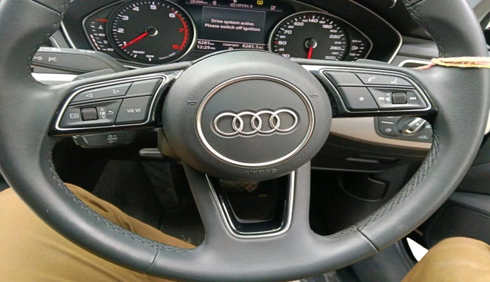 2024 Audi A4 40 TFSI  PREMIUM PLUS, Petrol, Automatic, 6,282 km, interior