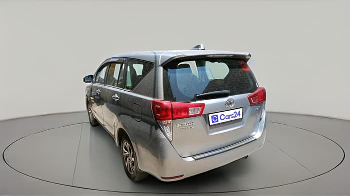 2022 Toyota Innova Crysta 2.4 VX 7 STR, Diesel, Manual, 81,290 km, exterior