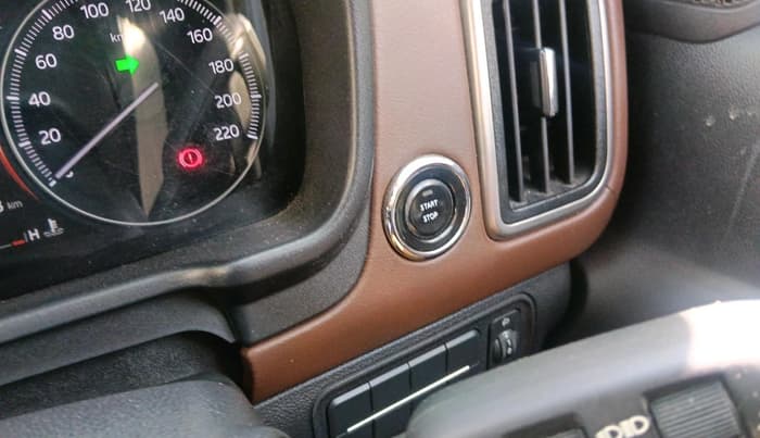 2022 Mahindra SCORPIO-N Z8 L DIESEL AT 4WD 7 STR, Diesel, Automatic, 1,71,413 km, interior