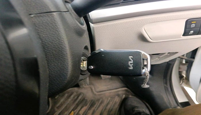 2025 KIA CARENS Premium (O) 1.5 Diesel MT 7 STR, Diesel, Manual, 51,288 km, interior