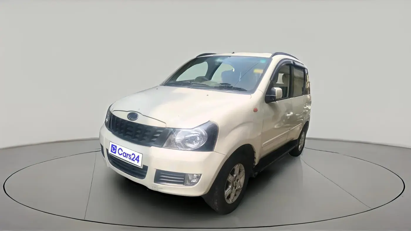 2015 Mahindra Quanto C8, Diesel, Manual, 36,183 km, exterior