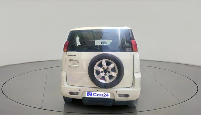 2015 Mahindra Quanto C8, Diesel, Manual, 36,183 km, exterior