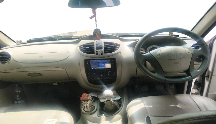 2015 Mahindra Quanto C8, Diesel, Manual, 36,183 km, interior