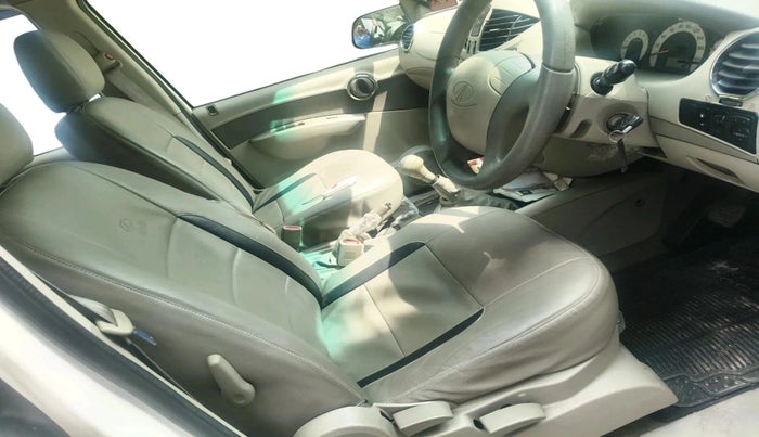 2015 Mahindra Quanto C8, Diesel, Manual, 36,183 km, interior