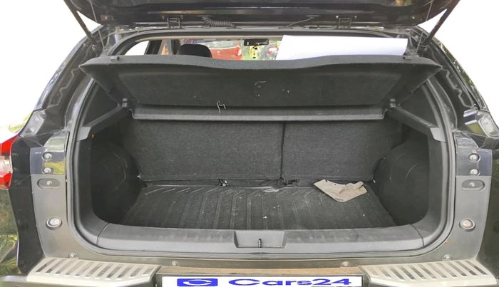 2022 Nissan MAGNITE XV TURBO RED EDITION, Petrol, Manual, 40,023 km, exterior