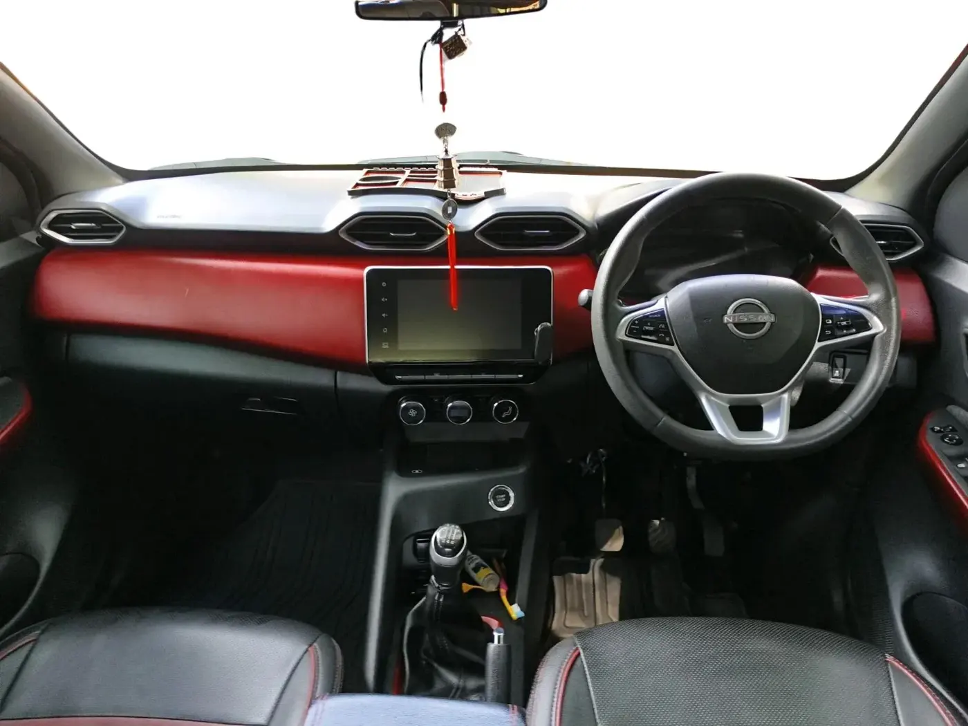 2022 Nissan MAGNITE XV TURBO RED EDITION, Petrol, Manual, 40,023 km, interior