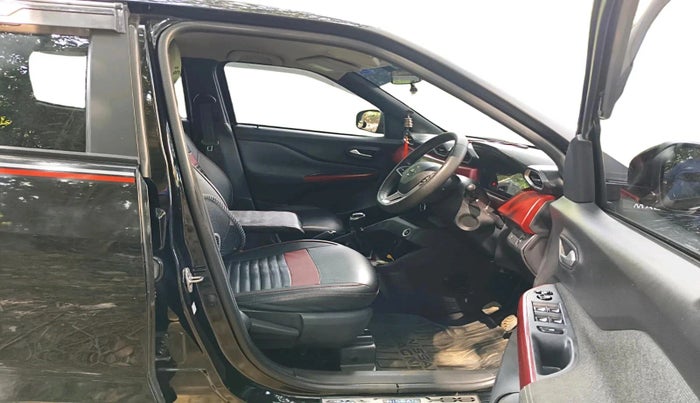 2022 Nissan MAGNITE XV TURBO RED EDITION, Petrol, Manual, 40,023 km, interior