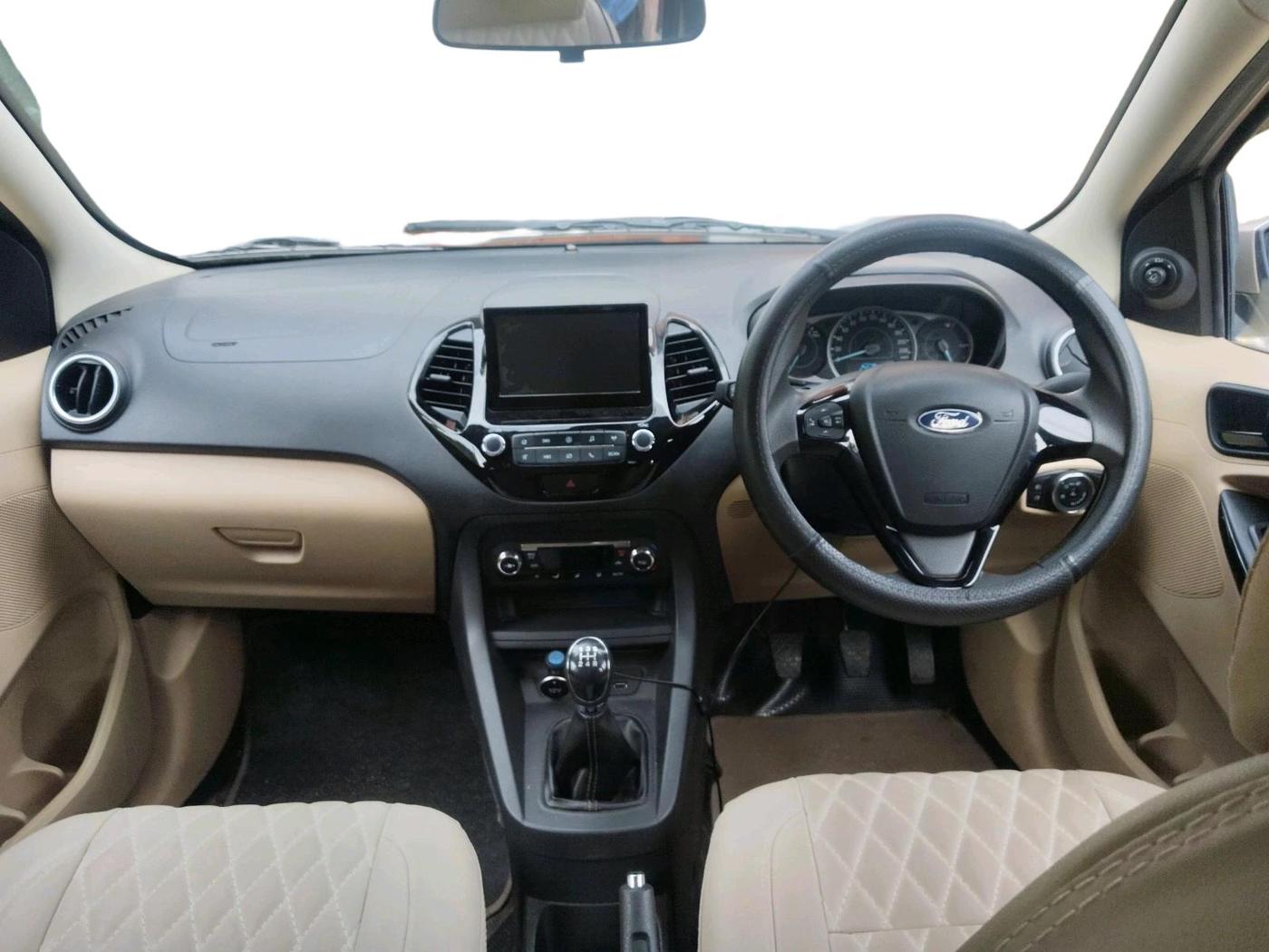 2019 Ford Figo Aspire TITANIUM 1.2 PETROL, Petrol, Manual, 28,405 km, interior
