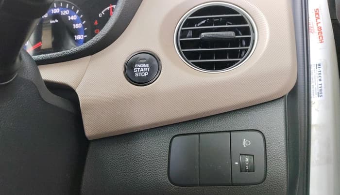 2014 Hyundai Xcent SX 1.2 (O), Petrol, Manual, 62,864 km, interior