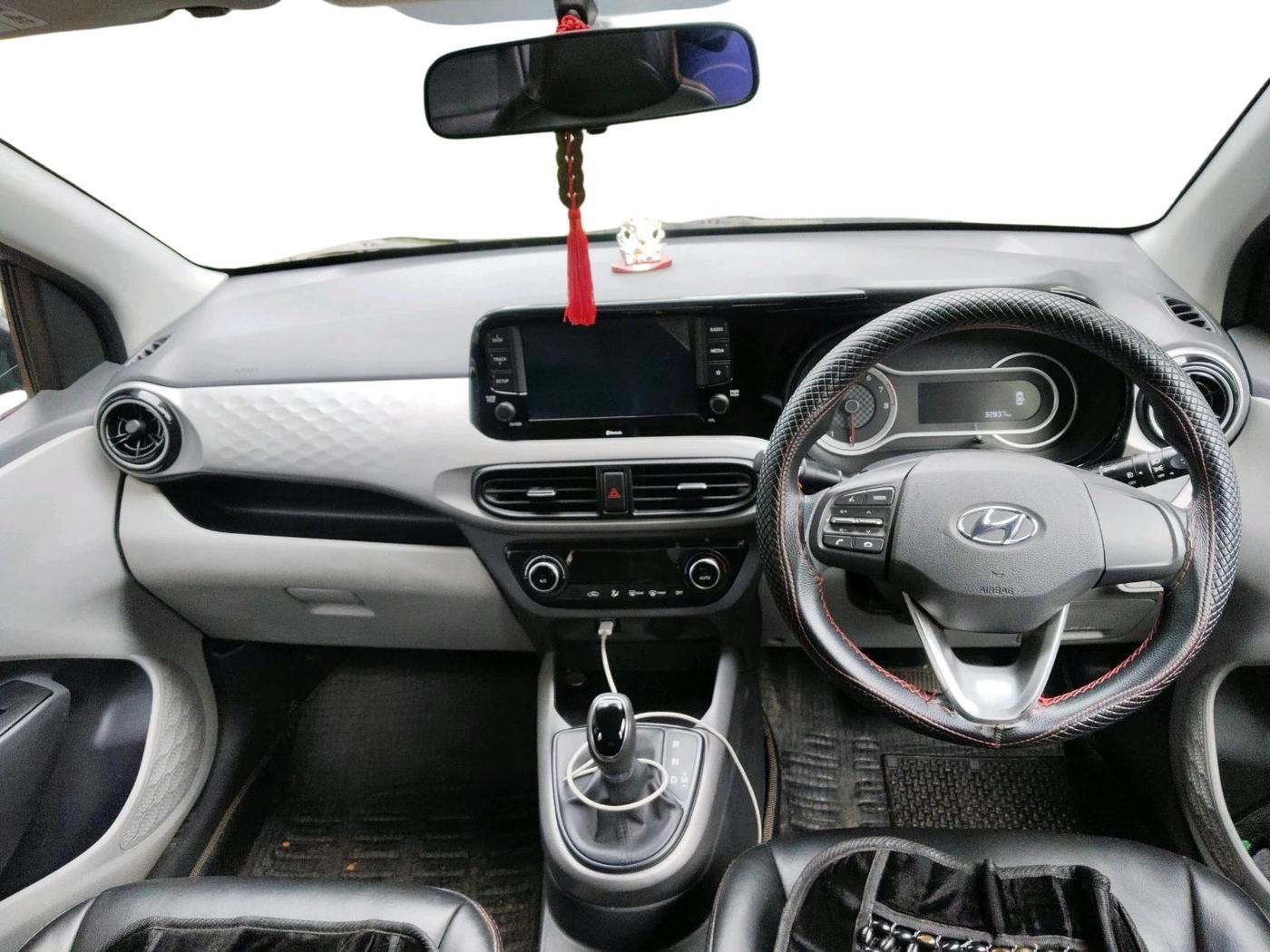 2021 Hyundai GRAND I10 NIOS SPORTZ AMT 1.2 KAPPA VTVT, Petrol, Automatic, 35,000 km, interior