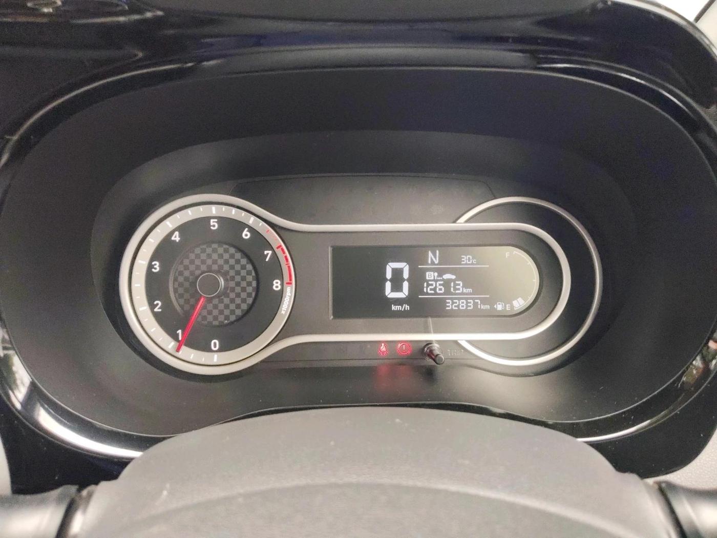 2021 Hyundai GRAND I10 NIOS SPORTZ AMT 1.2 KAPPA VTVT, Petrol, Automatic, 35,000 km, interior