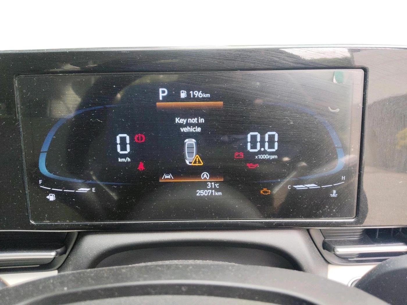 2023 Hyundai Verna SX(O) 1.5 MPI IVT , Petrol, Automatic, 25,071 km, interior