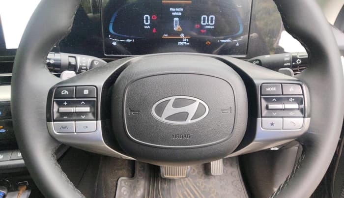 2023 Hyundai Verna SX(O) 1.5 MPI IVT , Petrol, Automatic, 25,071 km, interior