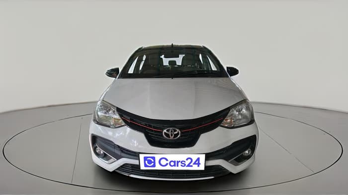 2017 Toyota Etios Liva V DUAL TONE, Petrol, Manual, 51,915 km, exterior