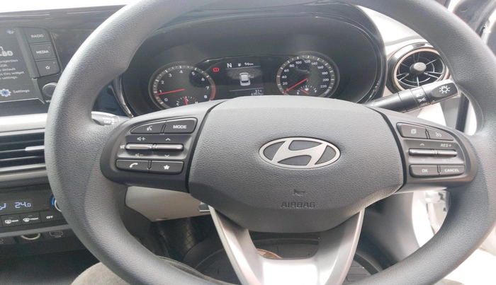 2024 Hyundai GRAND I10 NIOS SPORTZ AMT 1.2 KAPPA VTVT, Petrol, Automatic, 6,353 km, interior