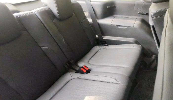 2018 Tata Hexa XTA 4X2 7 STR, Diesel, Automatic, 64,634 km, interior