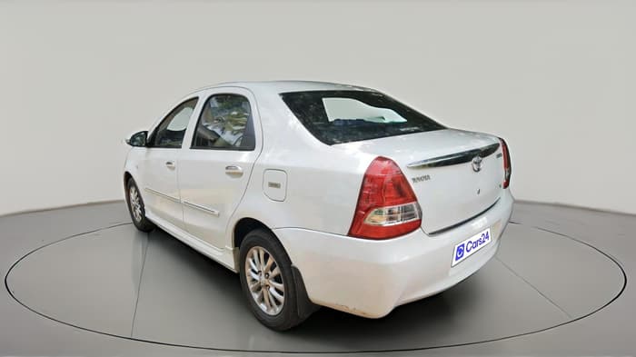 2011 Toyota Etios V, Petrol, Manual, 81,328 km, exterior