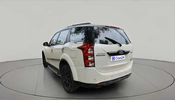 2016 Mahindra XUV500 W6 AT, Diesel, Automatic, 84,884 km, exterior