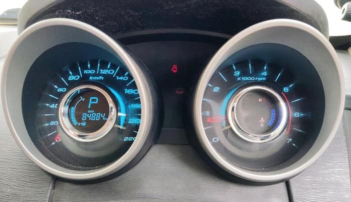 2016 Mahindra XUV500 W6 AT, Diesel, Automatic, 84,884 km, interior