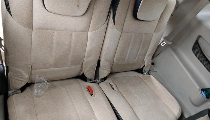 2016 Mahindra XUV500 W6 AT, Diesel, Automatic, 84,884 km, interior