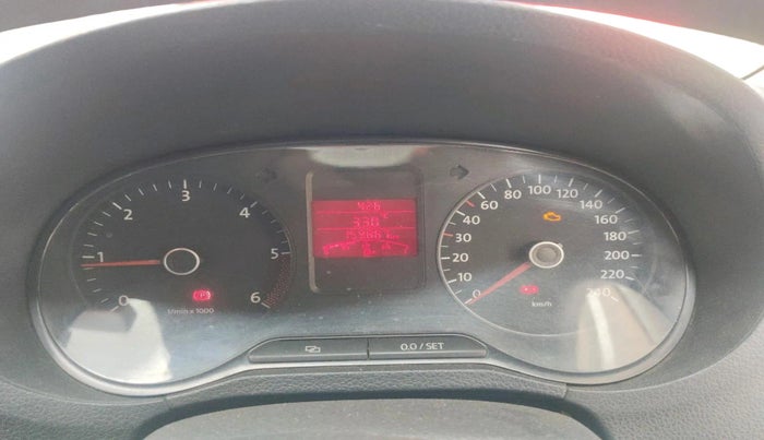 2013 Volkswagen Polo COMFORTLINE 1.2L, Diesel, Manual, 1,59,887 km, interior