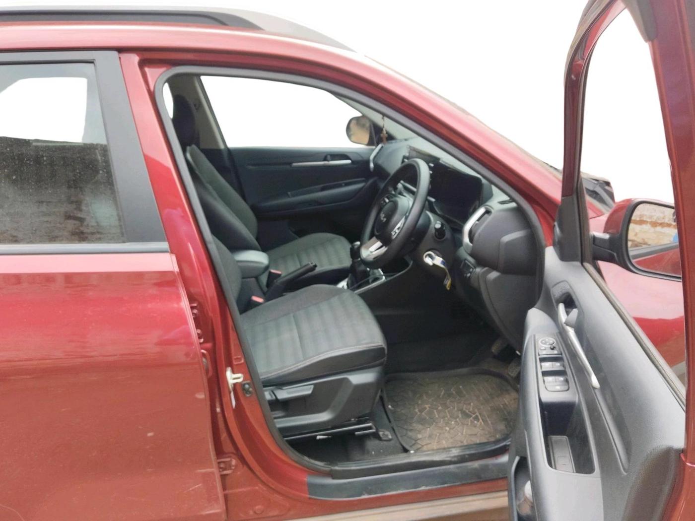 2023 KIA SONET HTK PLUS 1.2, Petrol, Manual, 47,426 km, interior