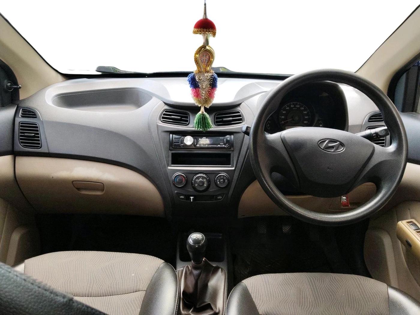 2013 Hyundai Eon D-LITE+, Petrol, Manual, 75,760 km, interior
