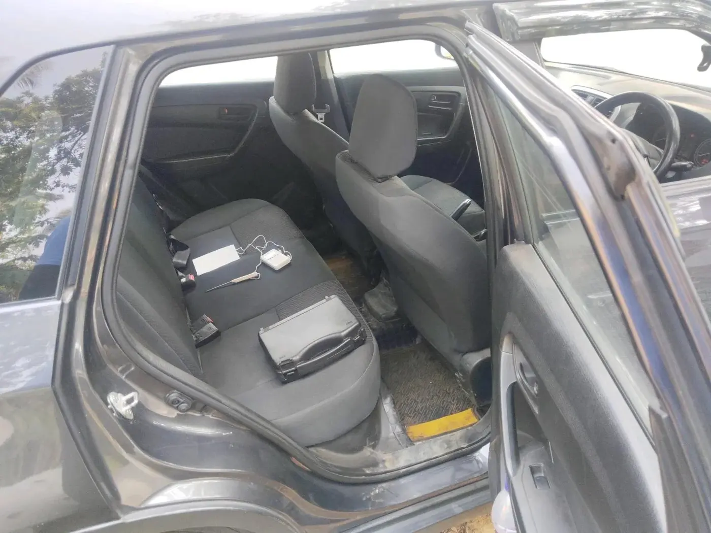 2021 Maruti Vitara Brezza LXI, Petrol, Manual, 71,000 km, interior