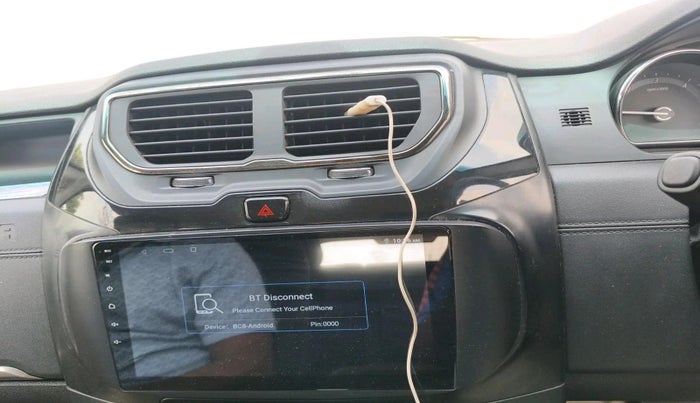 2017 Tata Hexa XMA 4X2 7 STR, Diesel, Automatic, 83,405 km, interior