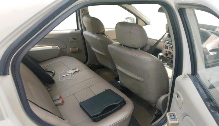 2011 Mahindra Verito D2 BS-III, Diesel, Manual, 67,185 km, interior