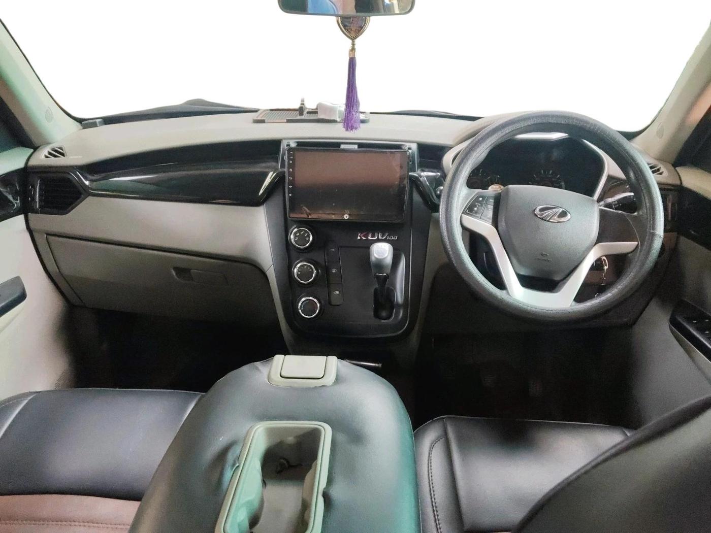 2016 Mahindra Kuv100 K6 6 STR, Petrol, Manual, 1,26,940 km, interior