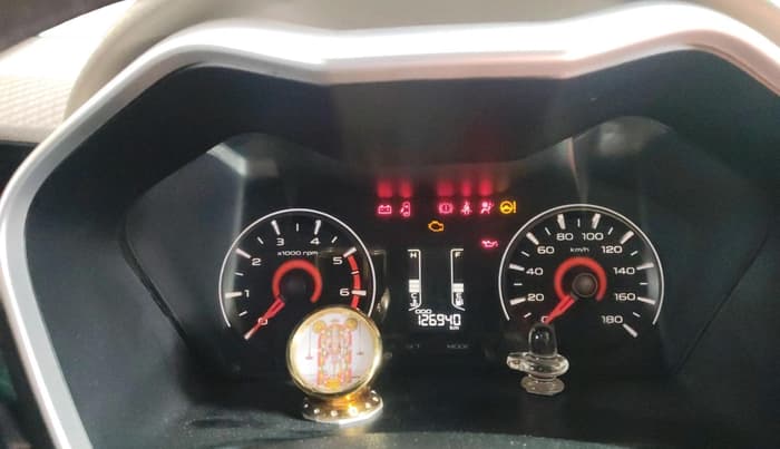 2016 Mahindra Kuv100 K6 6 STR, Petrol, Manual, 1,26,940 km, interior