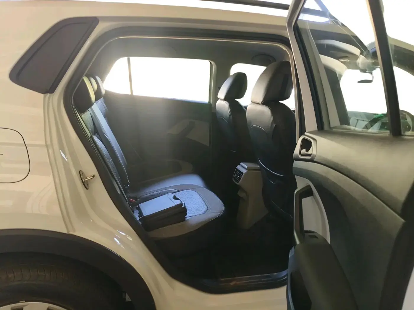 2023 Skoda KUSHAQ Active plus 1.0 TSI , Petrol, Manual, 14,200 km, interior