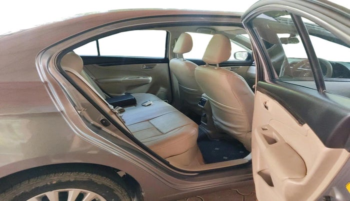 2016 Maruti Ciaz VXI+, Petrol, Manual, 61,319 km, interior