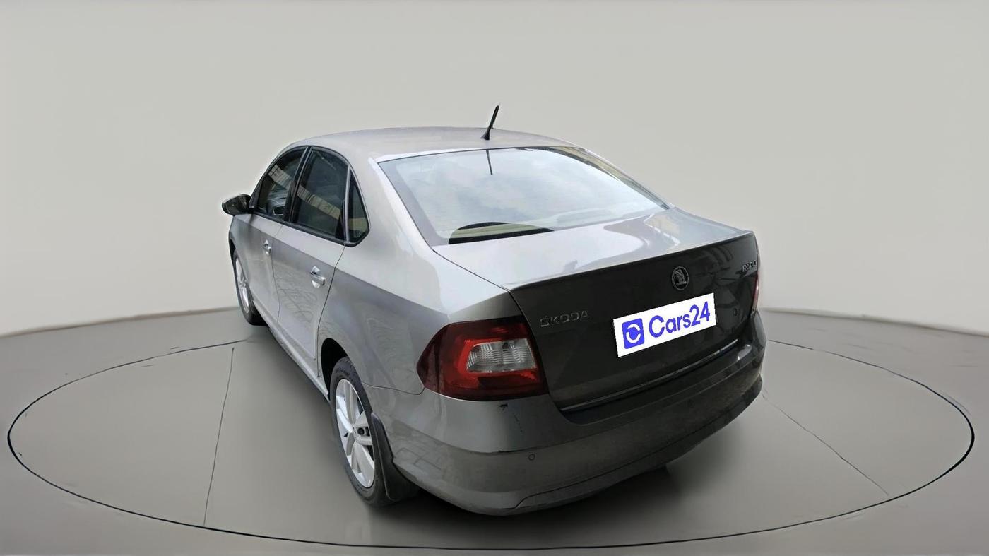 2019 Skoda Rapid STYLE 1.6 MPI, Petrol, Manual, 56,928 km, exterior