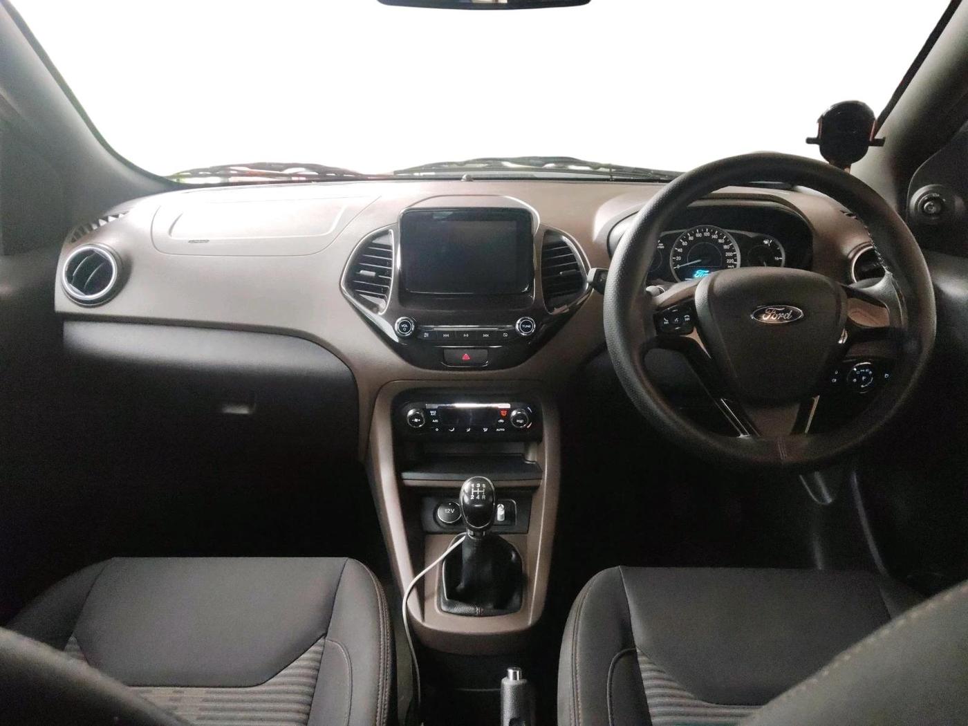 2019 Ford FREESTYLE TITANIUM 1.2 PETROL, Petrol, Manual, 41,374 km, interior