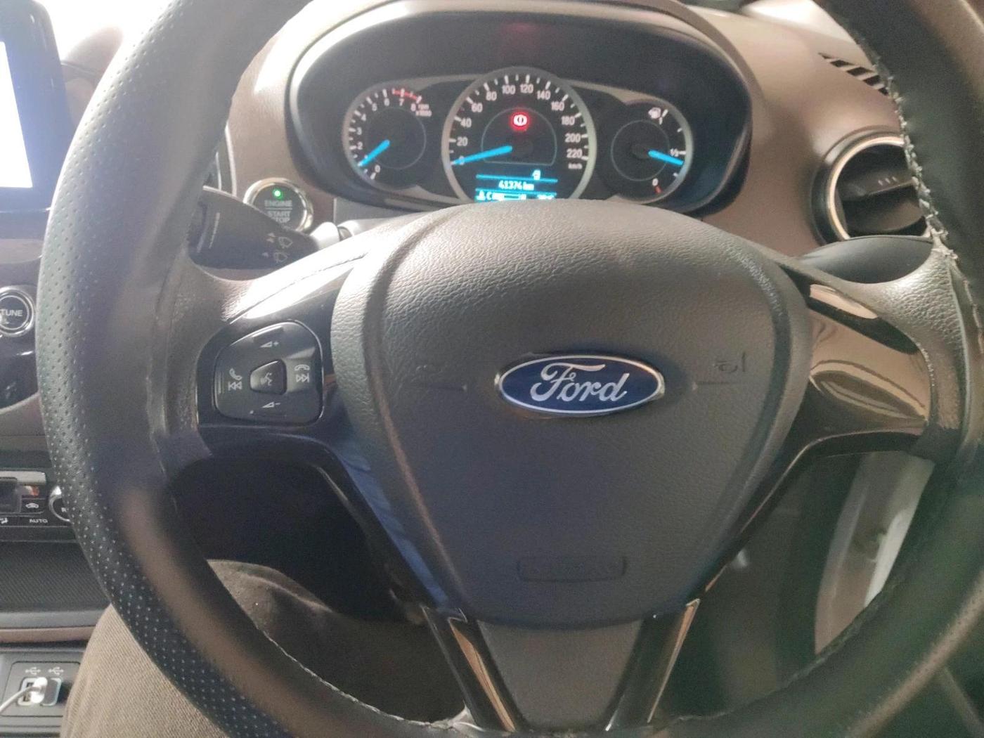 2019 Ford FREESTYLE TITANIUM 1.2 PETROL, Petrol, Manual, 41,374 km, interior