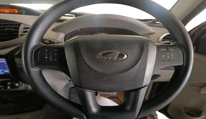 2016 Mahindra NUVOSPORT N8 AMT, Diesel, Automatic, 1,09,135 km, interior