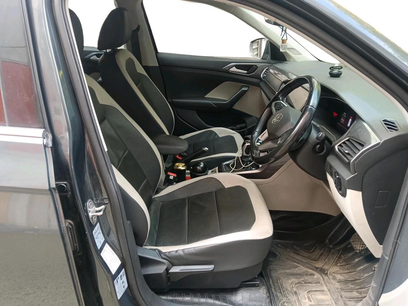 2022 Volkswagen TAIGUN TOPLINE 1.0 TSI AT, Petrol, Automatic, 46,053 km, interior