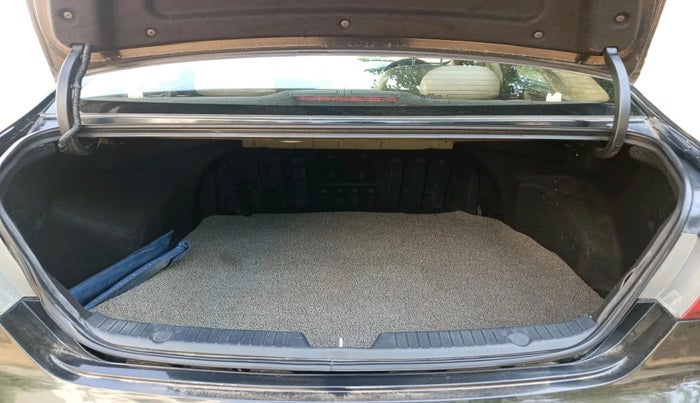 2011 Hyundai Sonata 2.4 GDI AT, Petrol, Automatic, 66,036 km, exterior