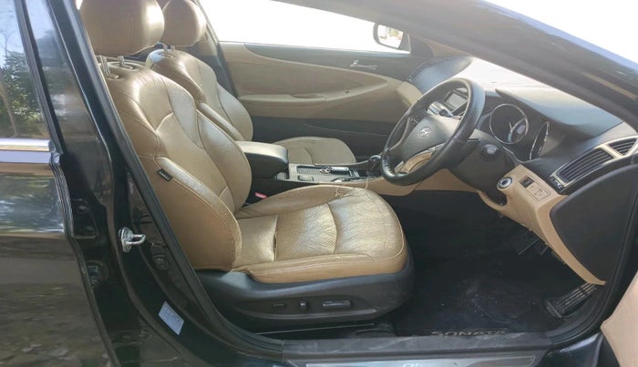 2011 Hyundai Sonata 2.4 GDI AT, Petrol, Automatic, 66,036 km, interior