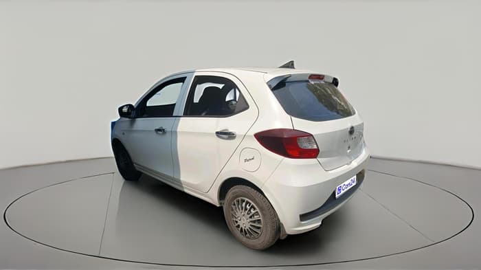 2025 Tata Tiago XE PETROL, Petrol, Manual, 12,672 km, exterior