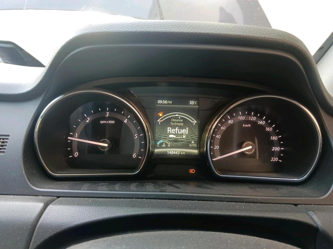 2018 Tata Hexa XT 4X2 7 STR, Diesel, Manual, 1,48,443 km, interior