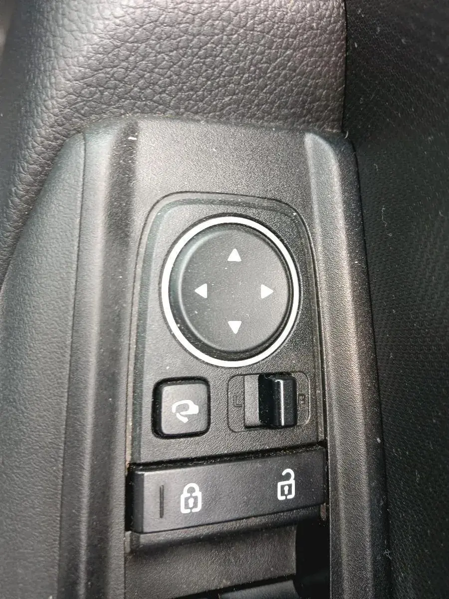 2023 KIA SONET HTK PLUS 1.0 IMT, Petrol, Manual, 44,745 km, interior