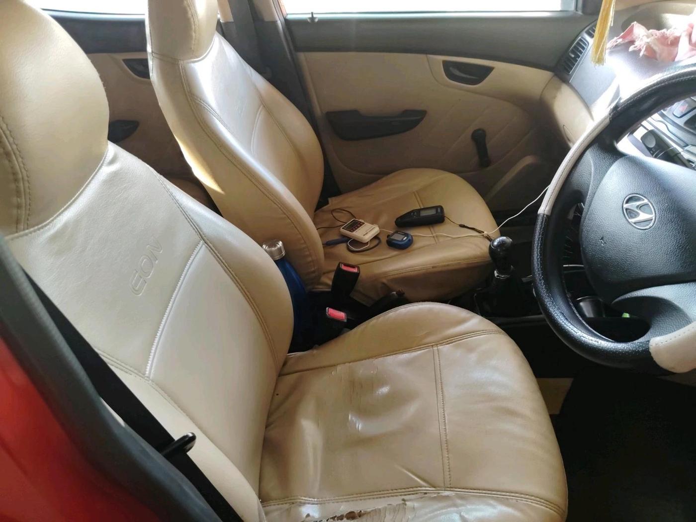 2011 Hyundai Eon MAGNA, Petrol, Manual, 85,755 km, interior