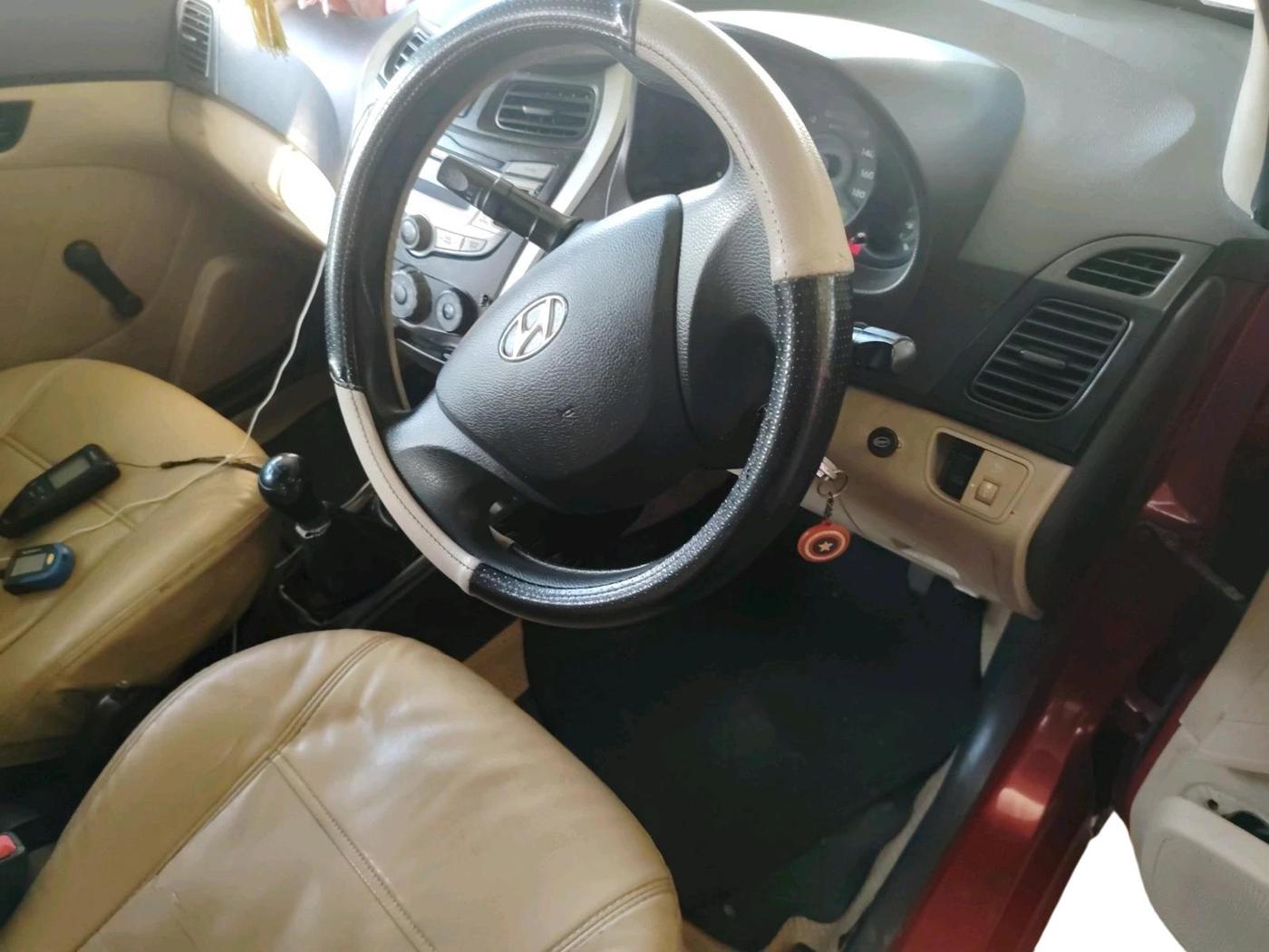 2011 Hyundai Eon MAGNA, Petrol, Manual, 85,755 km, interior