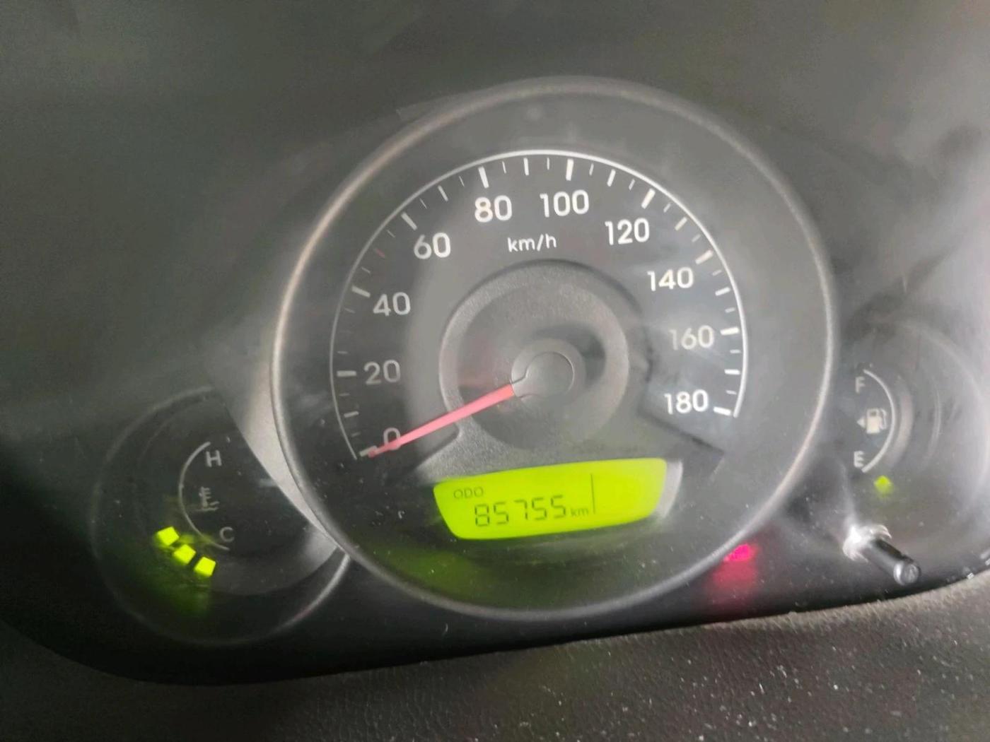 2011 Hyundai Eon MAGNA, Petrol, Manual, 85,755 km, interior