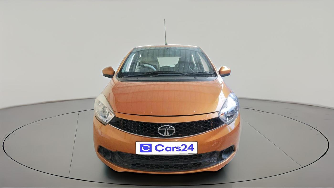 2018 Tata Tiago XT PETROL, Petrol, Manual, 52,990 km, exterior