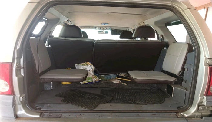 2007 Tata Safari 4X2 LX, Diesel, Manual, 1,10,662 km, interior